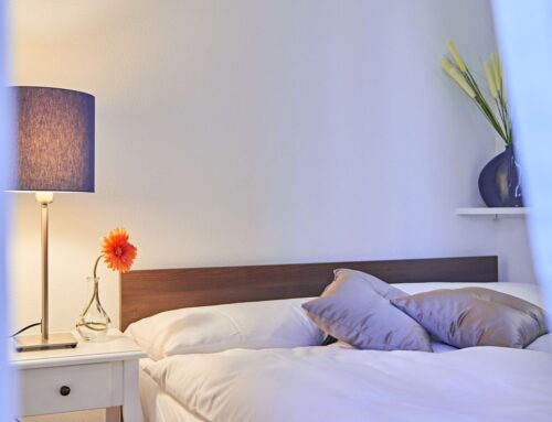 Double room with private bathroom